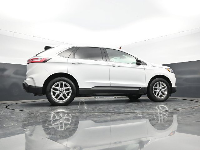 Used 2024 Ford Edge SEL AWD/4WD image 59