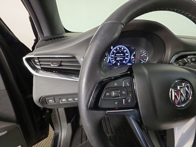 Used 2024 Buick Enclave Avenir w/ Avenir Technology Package image 27