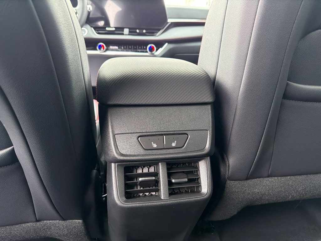 New 2027 Chevrolet Equinox RS w/ Safety and Technology Package AWD/4WD image 11