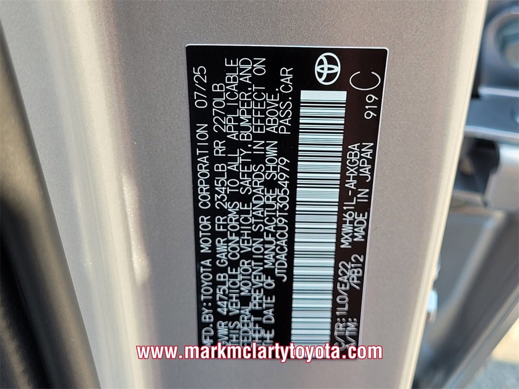 New 2026 Toyota Prius Plug-In Hybrid image 5