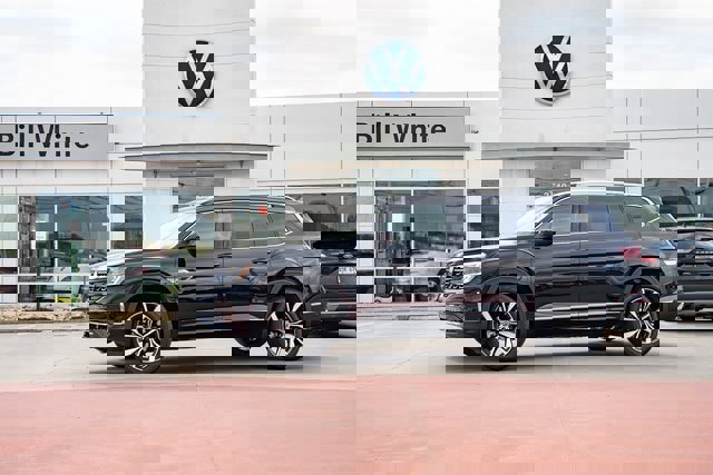 New 2026 Volkswagen Atlas SEL Premium R-Line