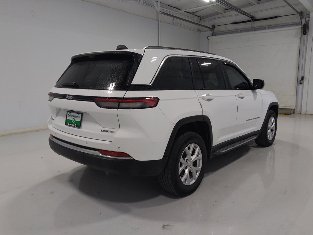 Used 2023 Jeep Grand Cherokee Limited w/ Luxury Tech Group II AWD/4WD image 9