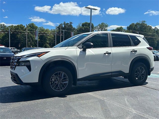 New 2026 Nissan Rogue S image 12