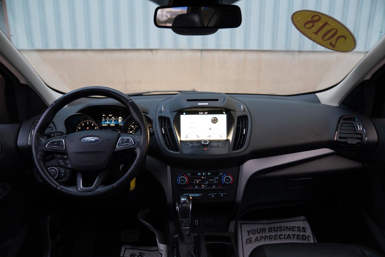 Used 2018 Ford Escape SEL w/ Ford Safe & Smart Package image 30