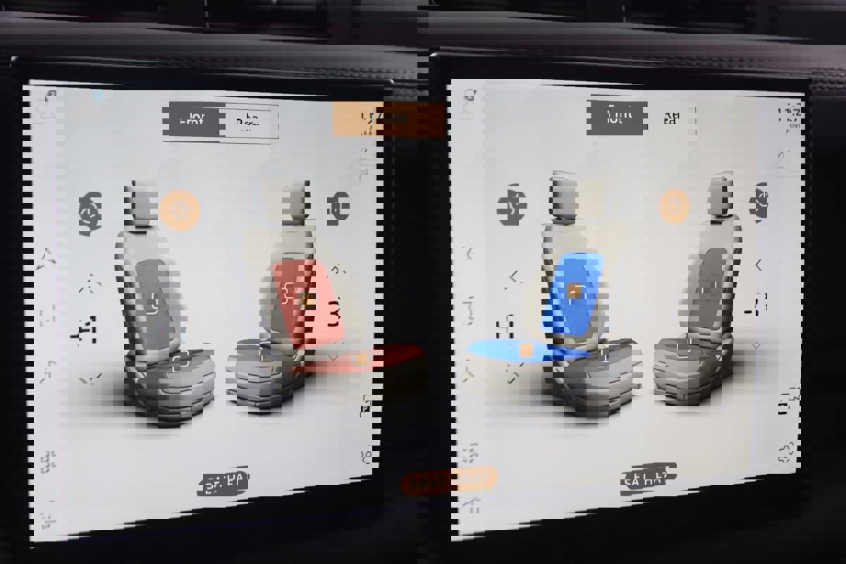 Used 2023 Land Rover Defender 110 V8 image 9