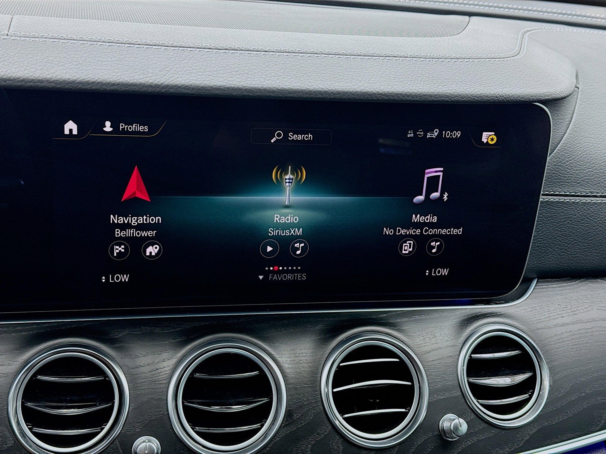 Used 2022 Mercedes-Benz E 53 AMG 4MATIC Sedan image 11