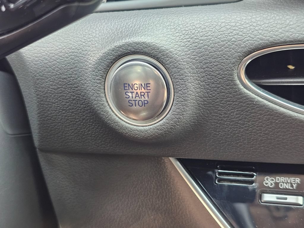Used 2022 Hyundai Sonata Limited FWD image 29