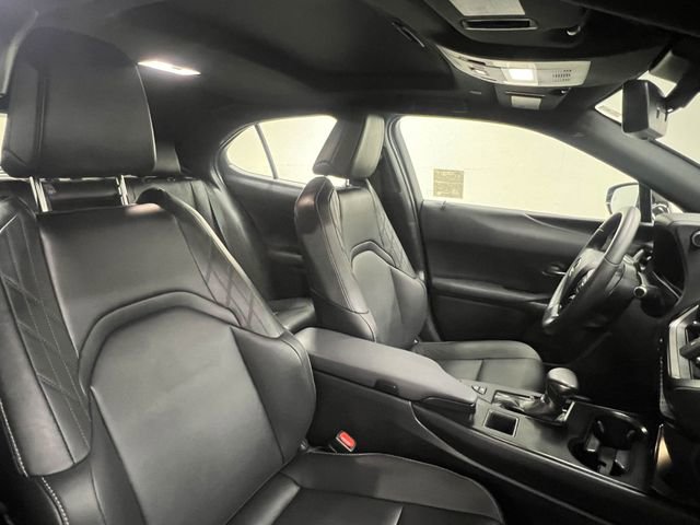 Certified 2023 Lexus UX 250h FWD w/ Accessory Package (Z2) image 11