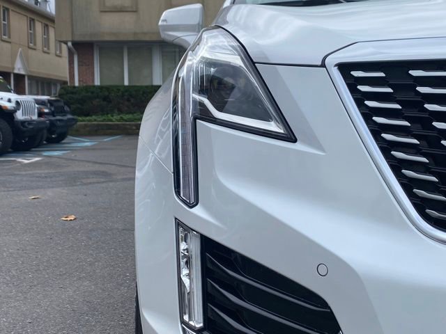 Used 2020 Cadillac XT5 Premium Luxury image 13