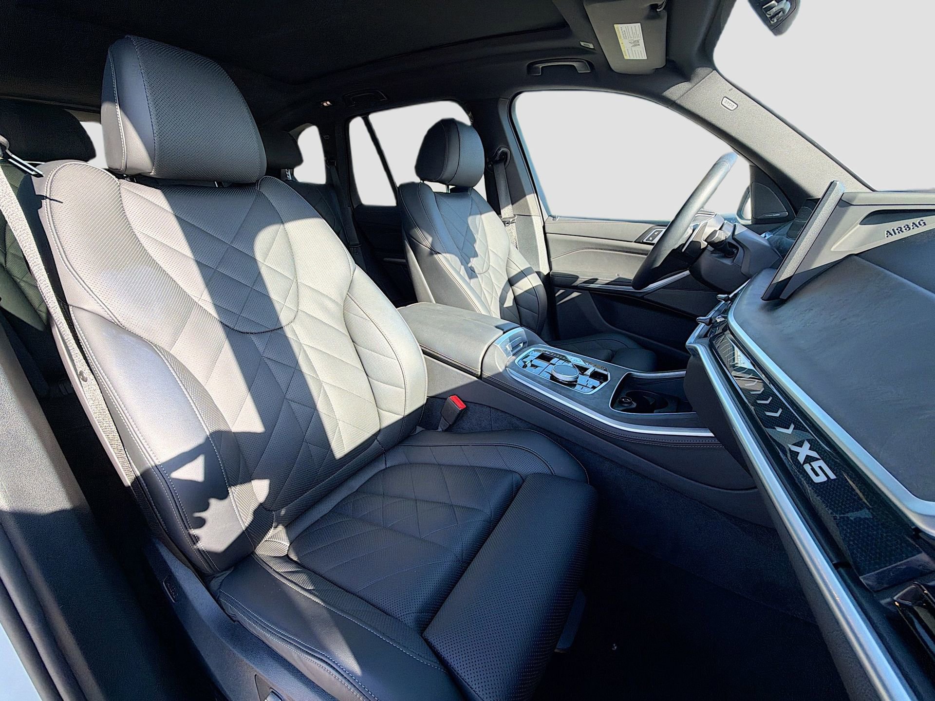 Certified 2025 BMW X5 xDrive50e image 15