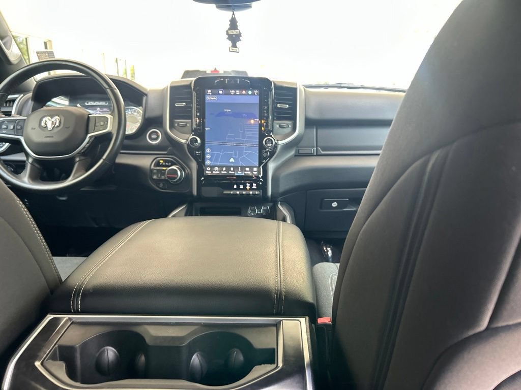 Used 2023 RAM 1500 Big Horn AWD/4WD image 32