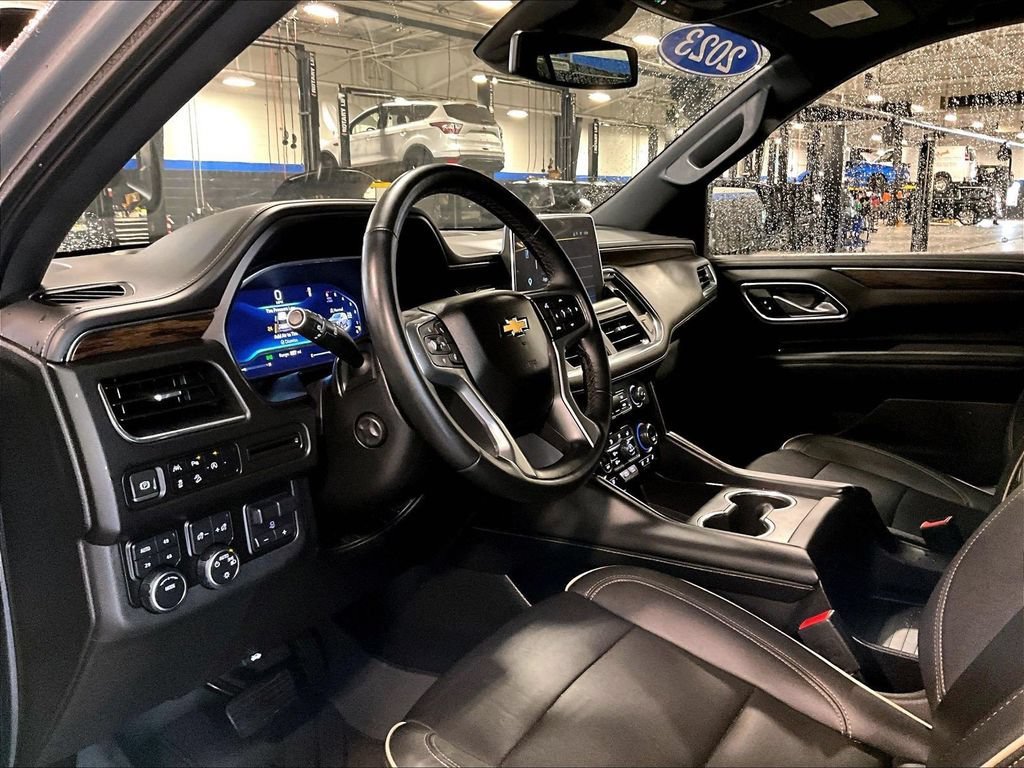Used 2023 Chevrolet Tahoe Premier w/ Max Trailering Package AWD/4WD image 8
