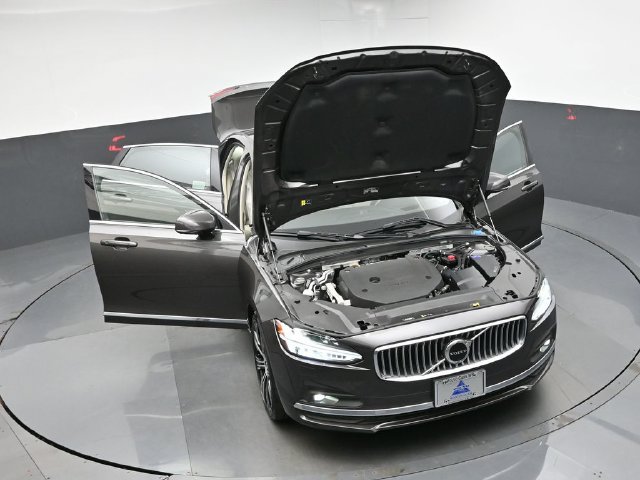 Used 2023 Volvo S90 B6 Ultimate w/ Lounge Package AWD/4WD image 50