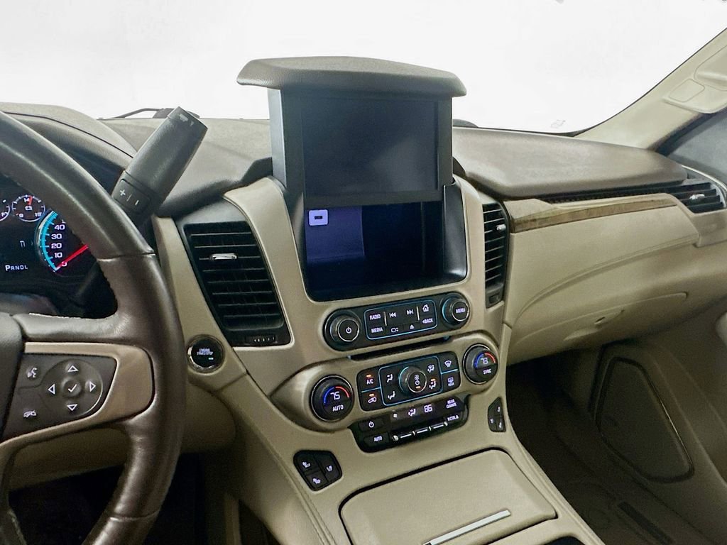 Used 2017 GMC Yukon Denali w/ Open Road Package image 18