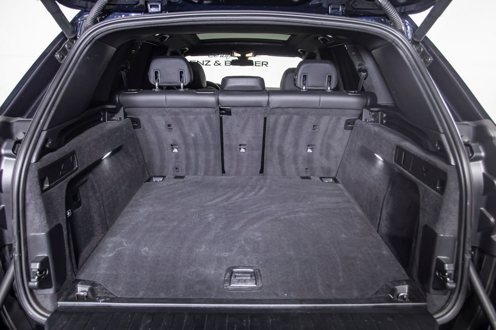 Used 2023 BMW X5 xDrive40i w/ M Sport Package AWD/4WD image 8