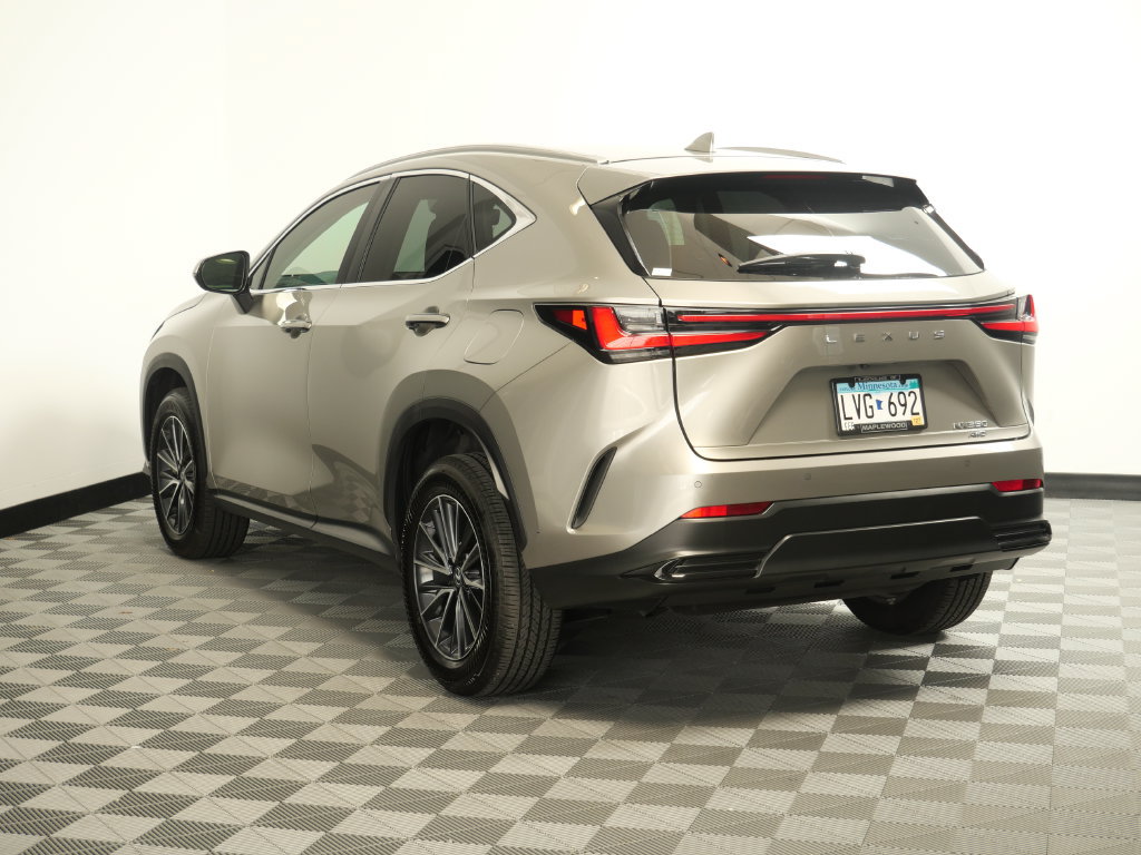 Used 2024 Lexus NX 350 AWD w/ Vision Package image 6