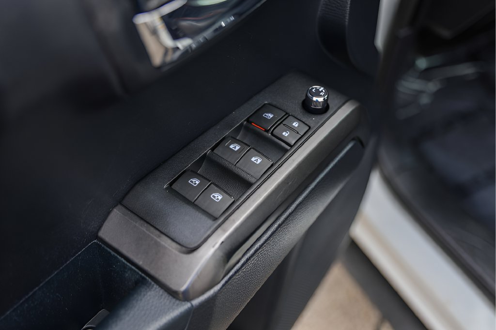 Used 2018 Toyota Tacoma TRD Pro AWD/4WD image 24