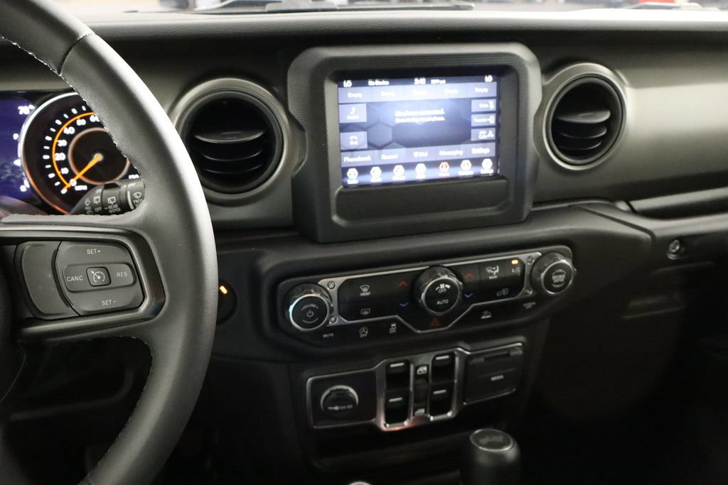 Used 2023 Jeep Wrangler Unlimited Sport AWD/4WD image 24