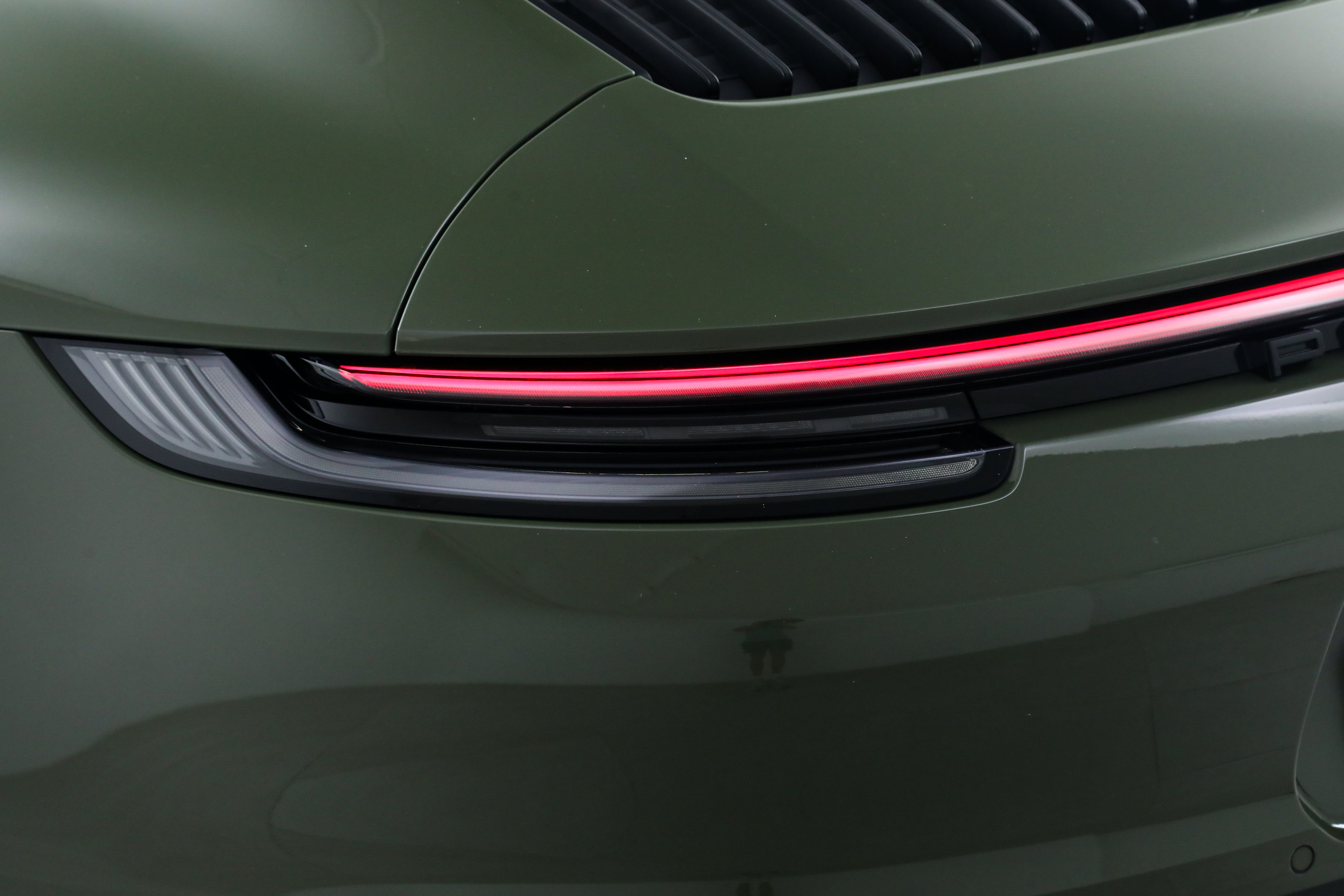 Used 2024 Porsche 911 GTS Coupe image 13