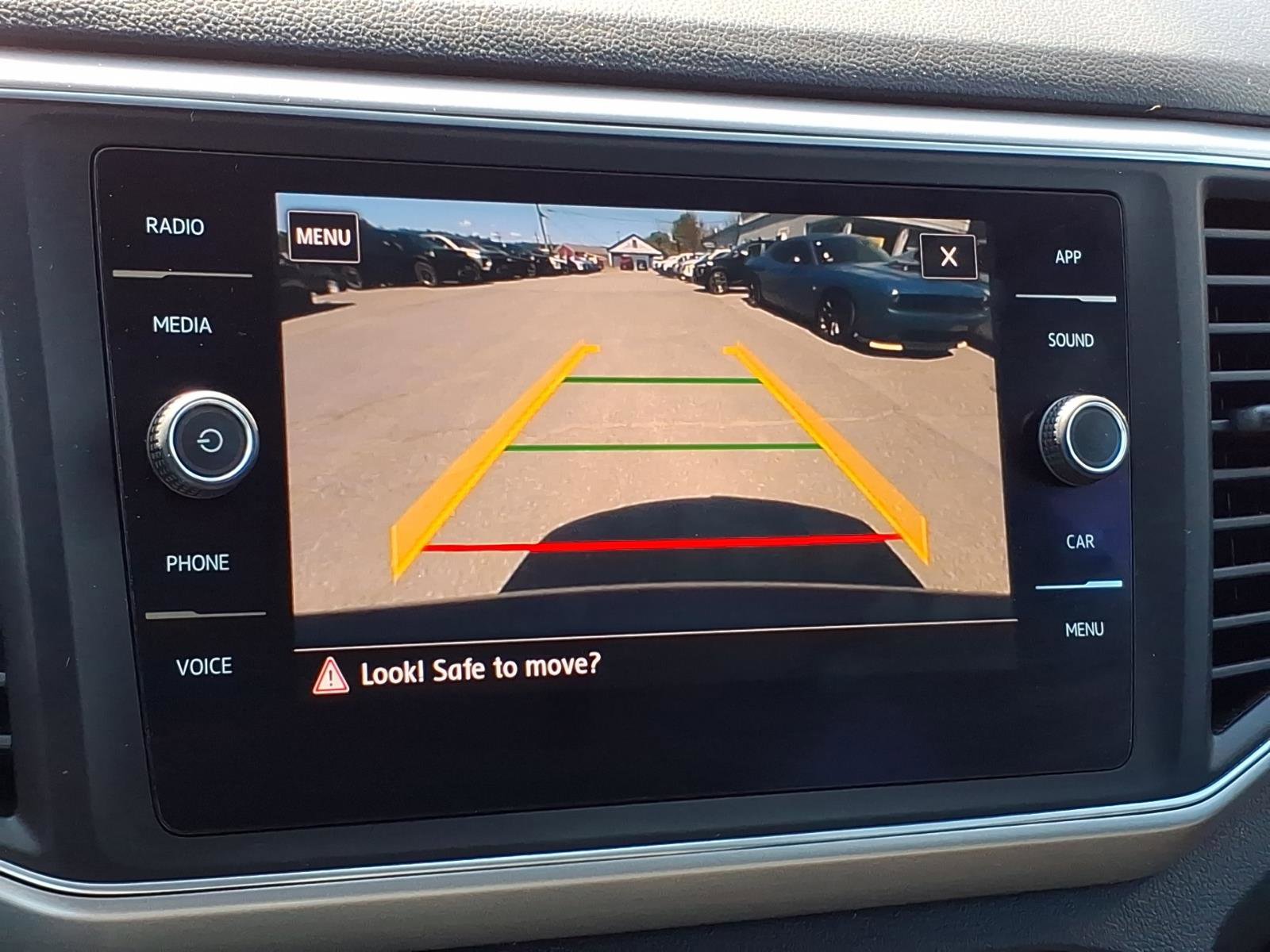 Used 2018 Volkswagen Atlas SE AWD/4WD image 24