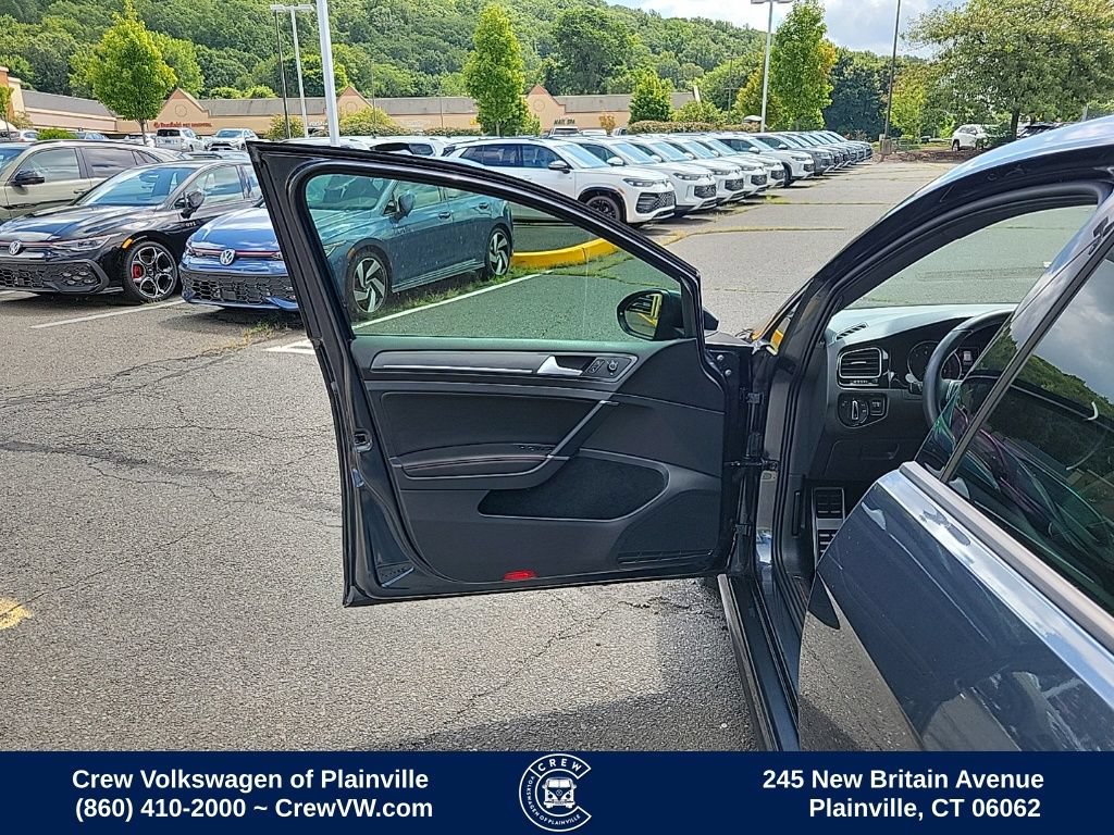 Used 2018 Volkswagen GTI SE w/ SE Leather Package FWD image 37