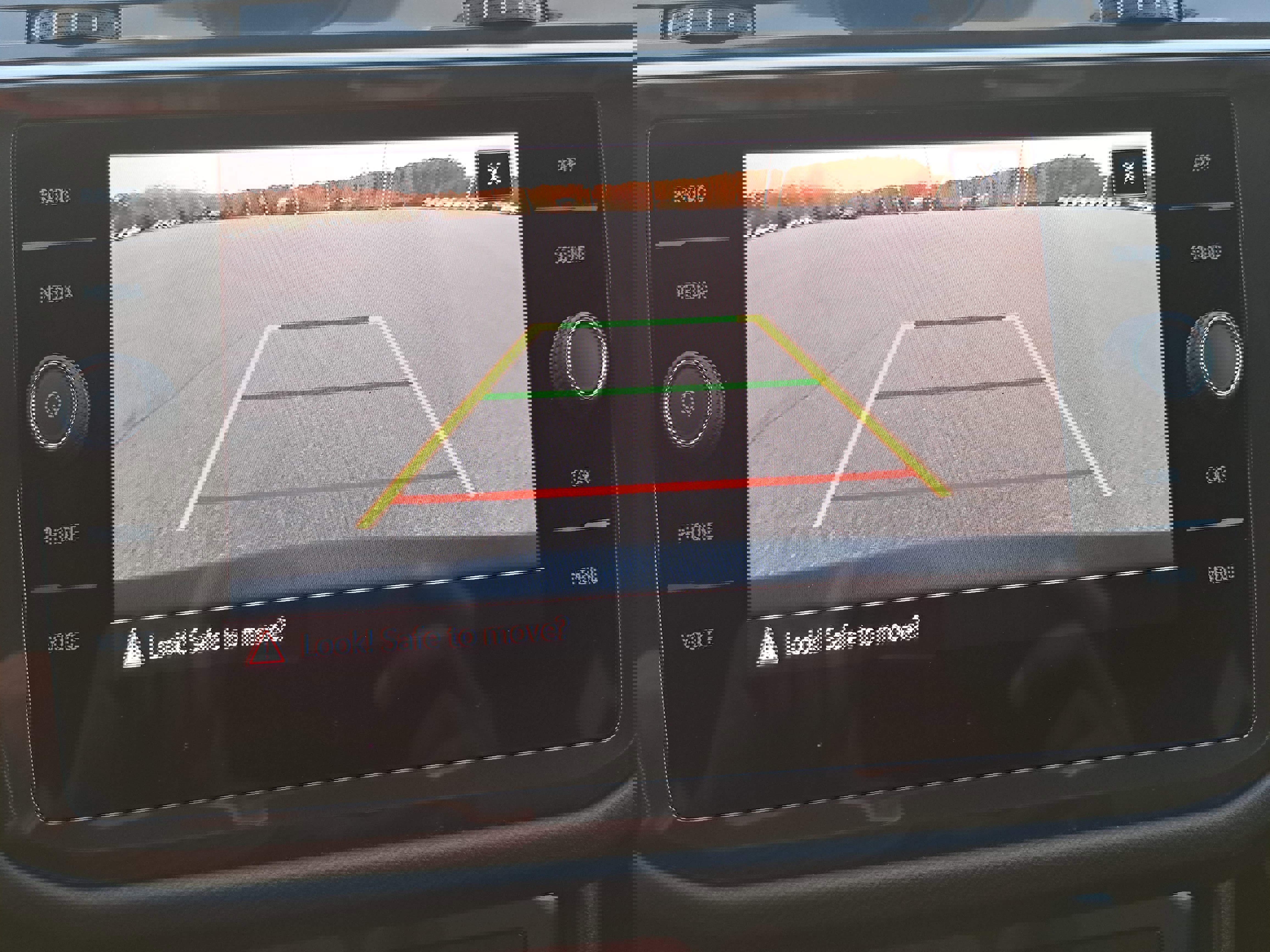 Used 2024 Volkswagen Tiguan SE image 23