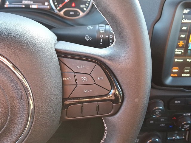 Used 2021 Jeep Renegade Latitude image 22