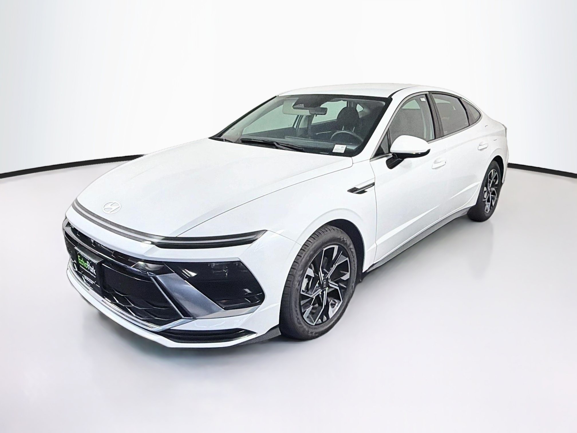Used 2025 Hyundai Sonata SEL FWD image 3