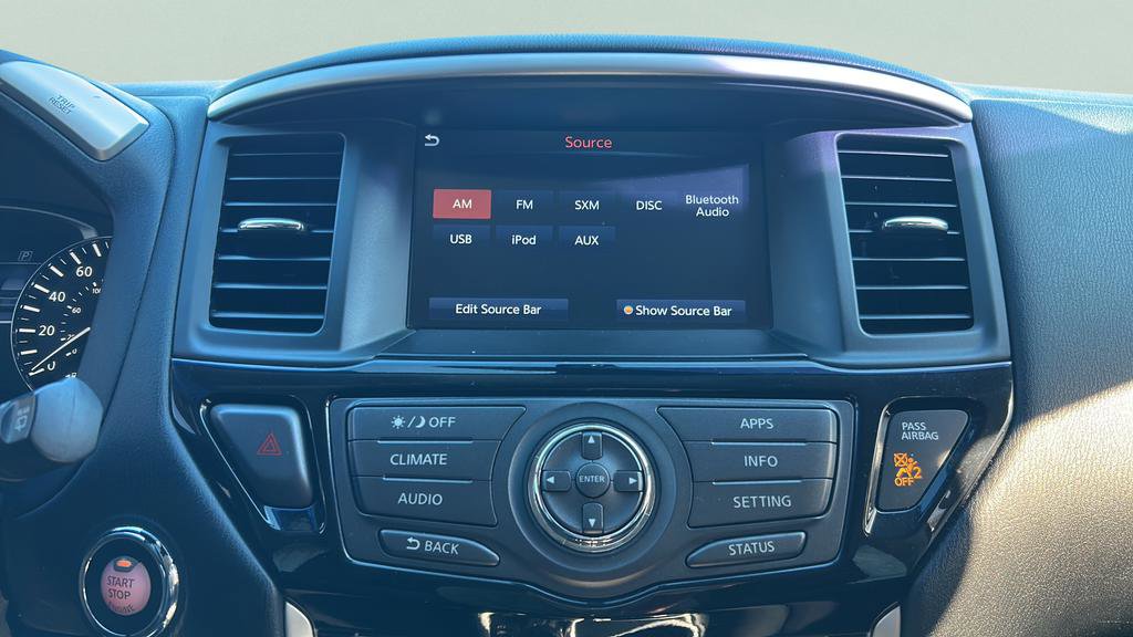 Used 2017 Nissan Pathfinder SV image 17