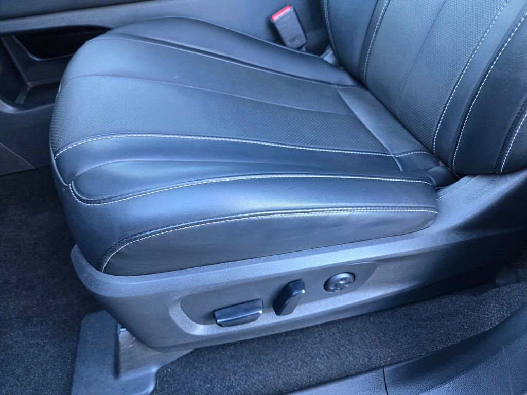 Certified 2023 INFINITI QX60 Luxe w/ Cargo Package image 14