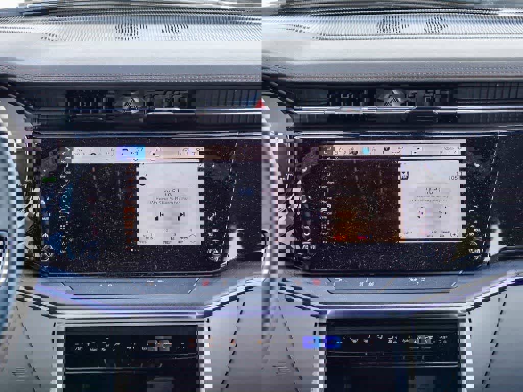 Used 2025 Jeep Wagoneer S Limited image 12