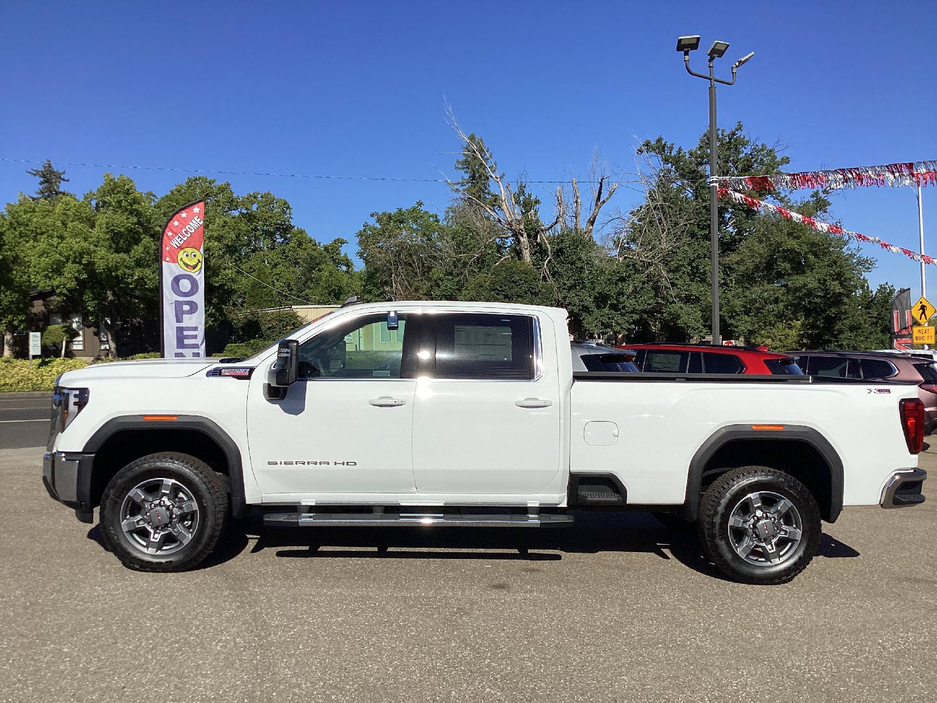 New 2026 GMC Sierra 2500 SLE w/ SLE Value Package; AWD/4WD image 2