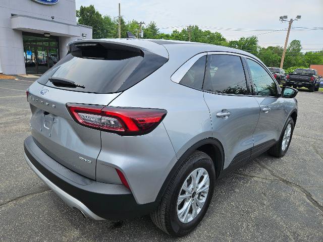 Certified 2024 Ford Escape Active AWD/4WD image 5