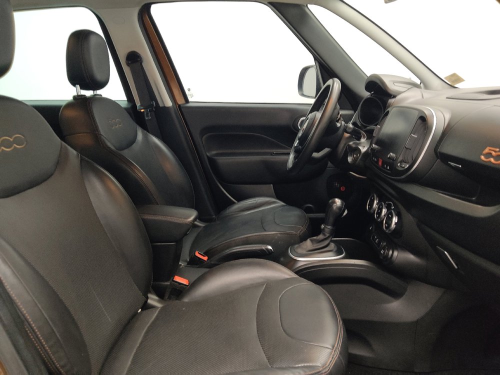 Used 2020 FIAT 500L Trekking w/ Popular Equipment Group FWD image 21