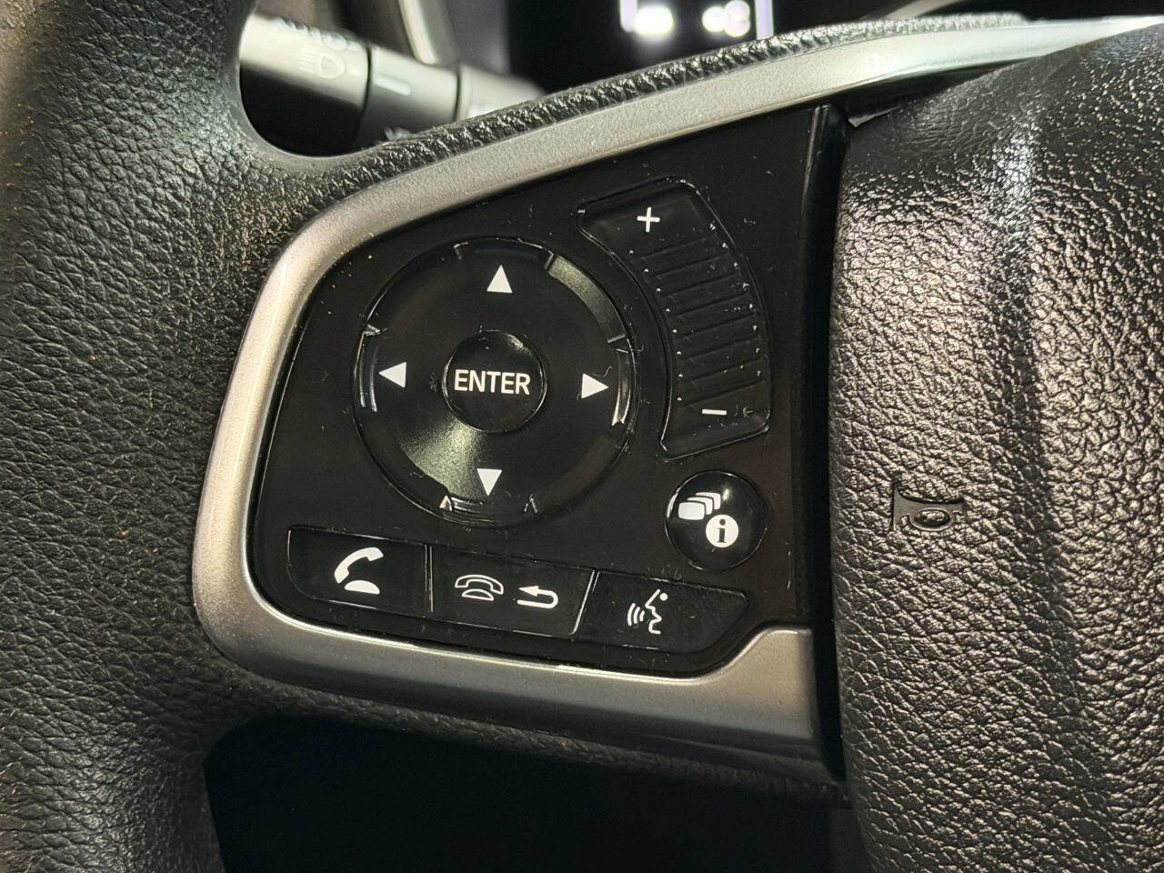 Used 2017 Honda CR-V EX image 37