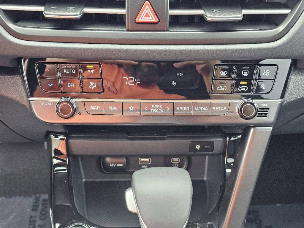 Used 2025 Kia Seltos SX w/ SX Sunroof Package AWD/4WD image 27
