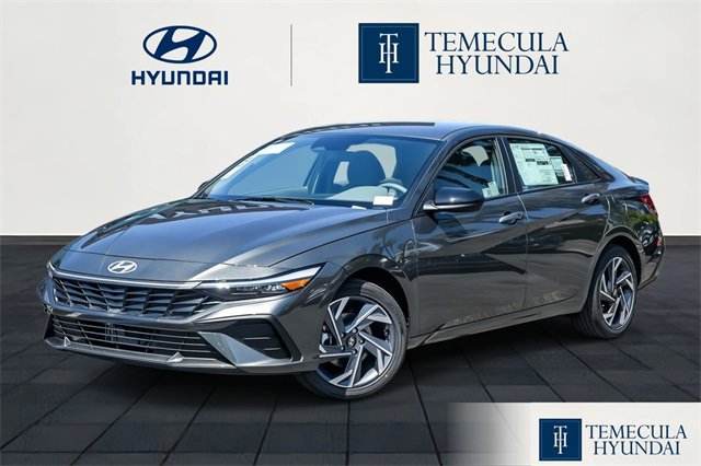 New 2025 Hyundai Elantra SEL