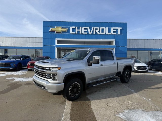 Used 2022 Chevrolet Silverado 2500 High Country w/ Safety Package II image 1