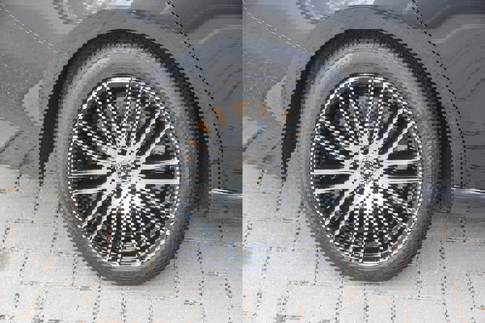 Used 2022 Mercedes-Benz C 300 Sedan image 7