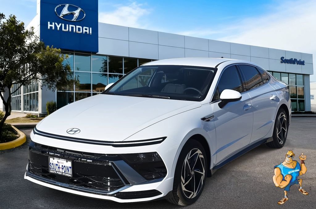 New 2026 Hyundai Sonata SEL image 1