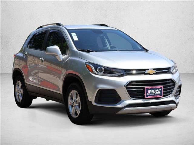 Used 2019 Chevrolet Trax LT w/ Driver Confidence Package AWD/4WD image 3