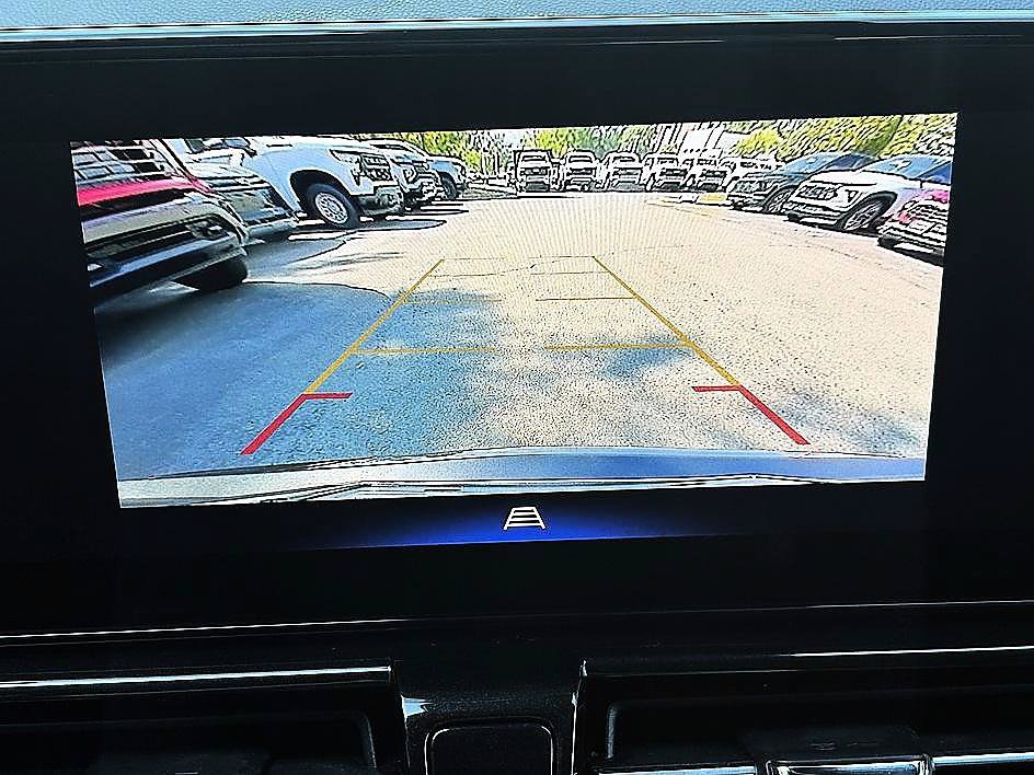 Used 2025 Chevrolet TrailBlazer ACTIV AWD/4WD image 23