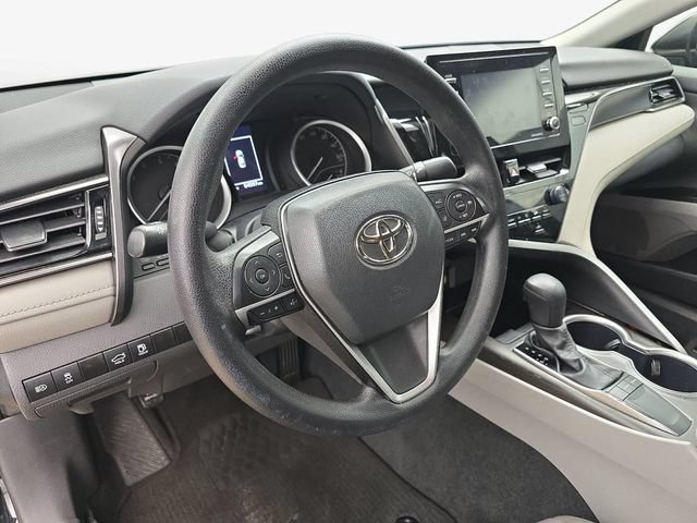 Used 2024 Toyota Camry LE w/ Convenience Package FWD image 13