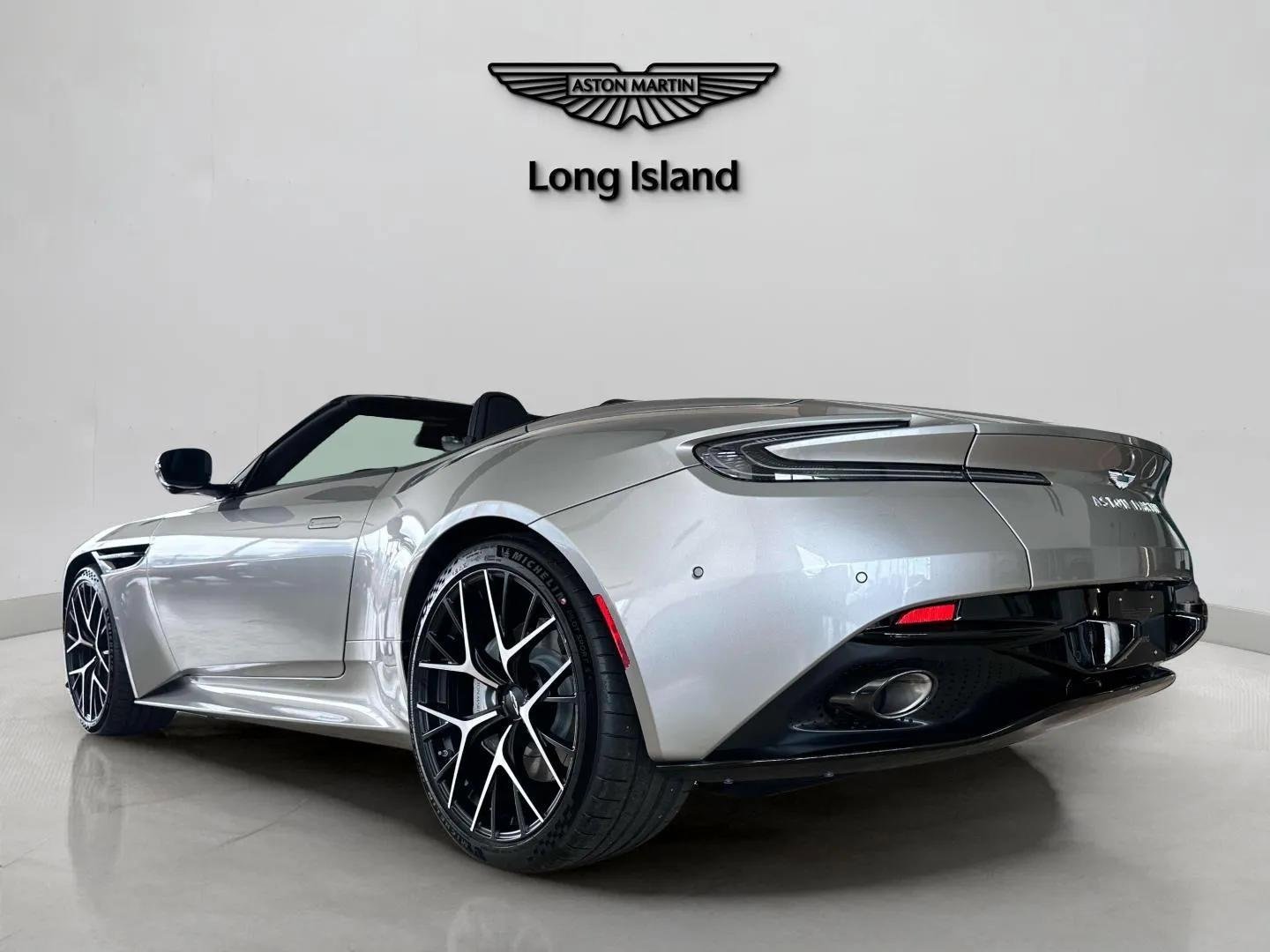New 2025 Aston Martin DB12 Convertible image 15