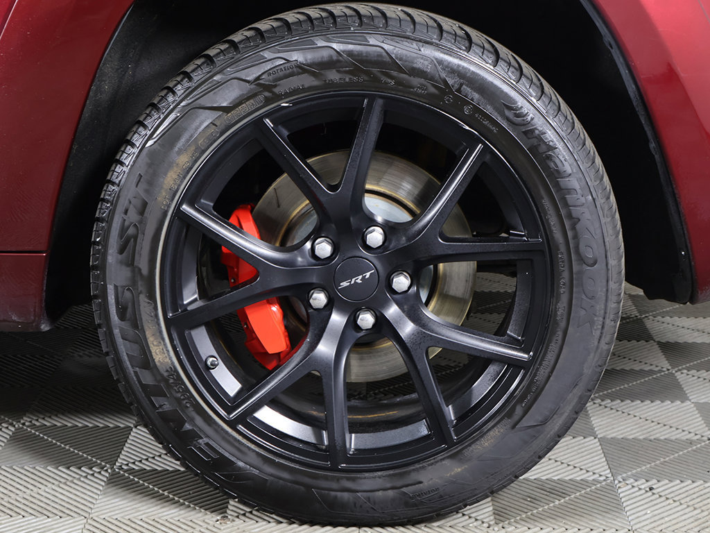 Used 2019 Jeep Grand Cherokee SRT w/ Trailer Tow Group IV AWD/4WD image 26