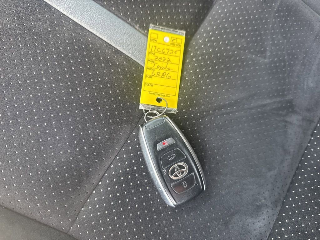 Used 2022 Toyota GR86 Premium image 31