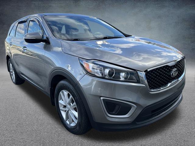 Used 2017 Kia Sorento L FWD image 9