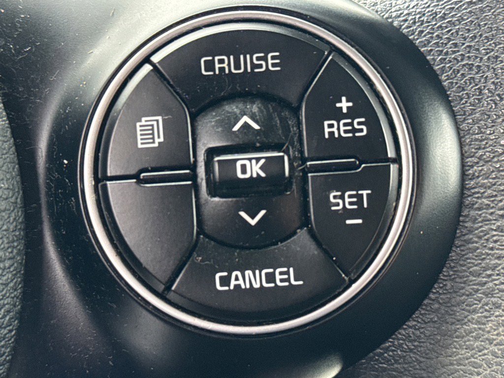 Used 2020 Kia Soul LX image 14