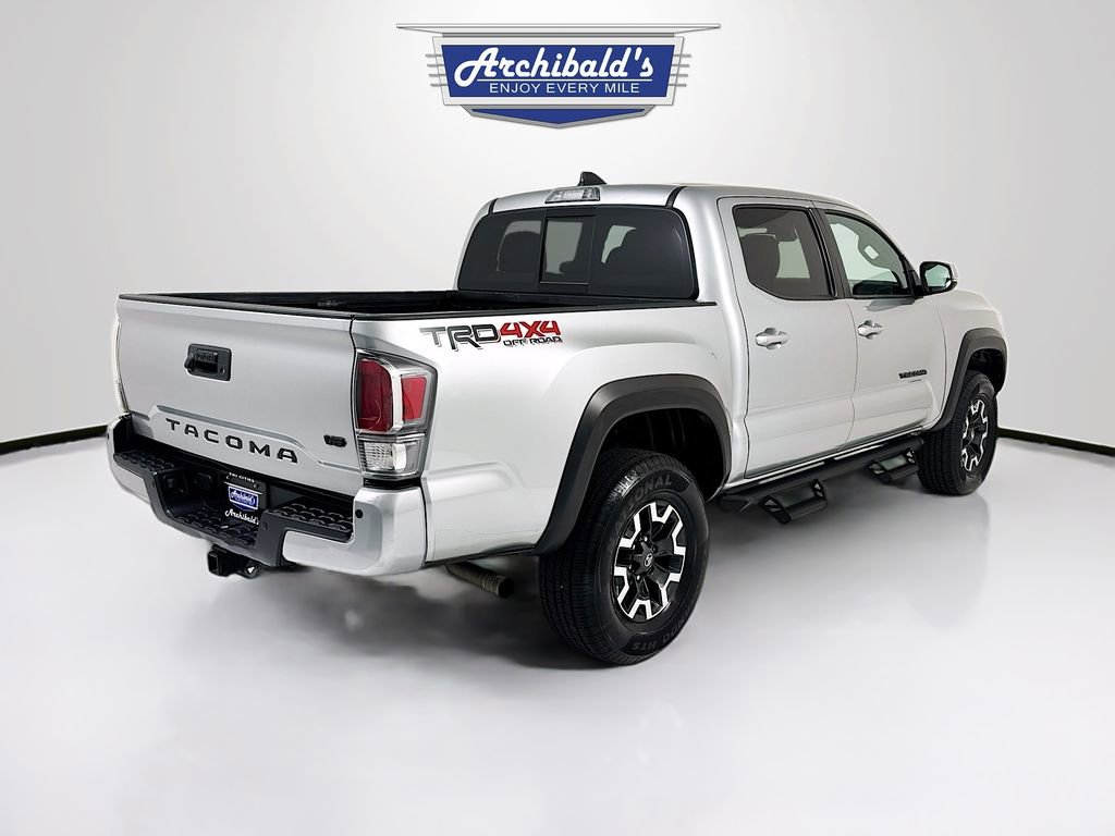 Used 2022 Toyota Tacoma TRD Off-Road w/ Technology Package AWD/4WD image 8