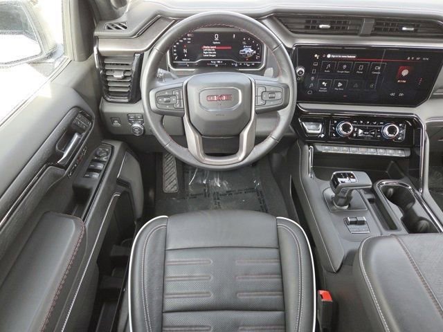 Used 2024 GMC Sierra 1500 AT4X image 4